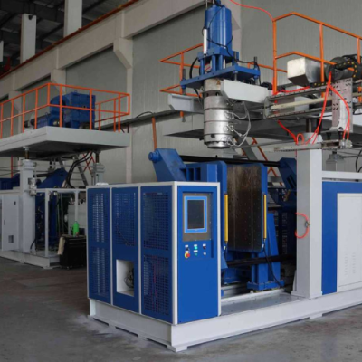 MÁQUINAS Y EQUIPO DE SOPLADORAS DE BOTELLAS